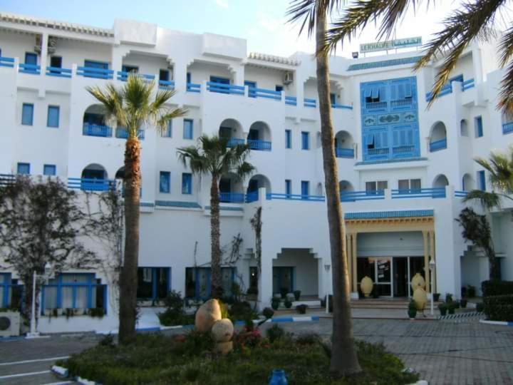 Hotel Le Khalife Al-Hammamat Bagian luar foto